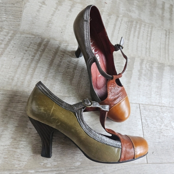 Jeffrey Campbell Ibiza Mary Jane Heels - Picture 3 of 16